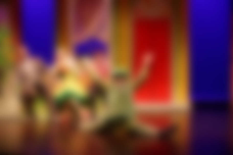 Main Street Theater - Lyle Splits