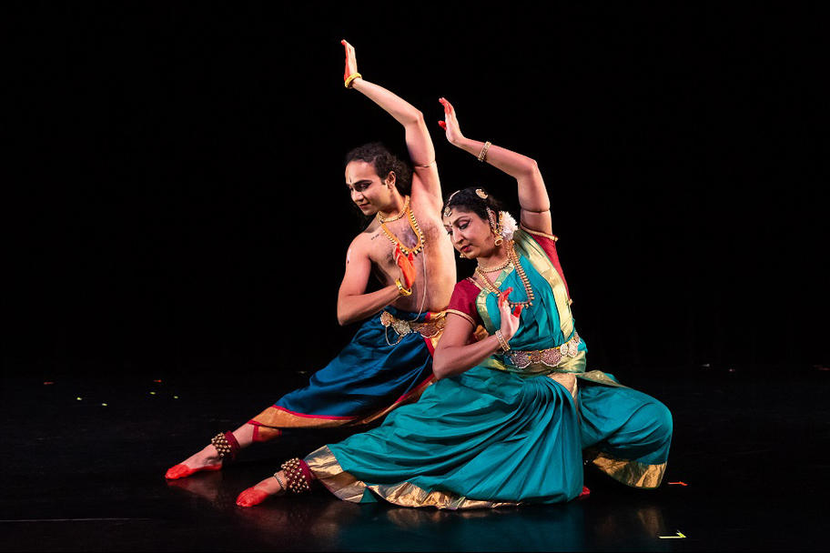 Yamini Reddy brings to life the story of Shiva and Parvati at this magical  Kuchipudi recital | Events Movie News - Times of India