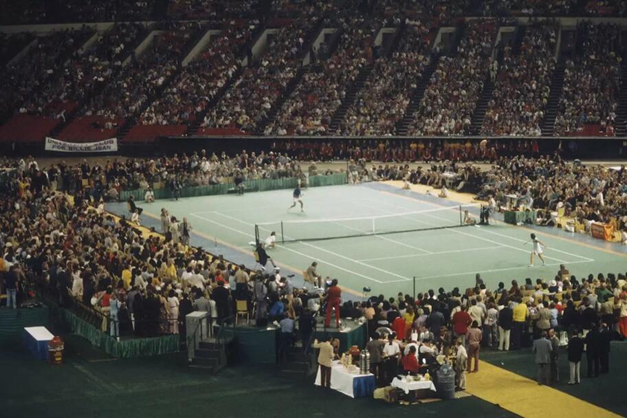 More Spectacle Than Sport: Remembering The 'Battle Of The Sexes' At The  Astrodome – Houston Public Media